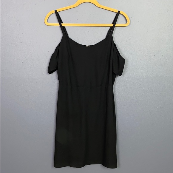 Express Dresses & Skirts - Express I Black Off The Shoulder LBD Size 8